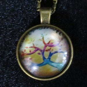 New World Glass Necklace Colorful Tree of Life Cabochon Pendant Brass Unisex 18"